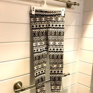 Jessica Simpson leggings